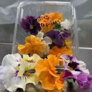 Pansies (20 Edible Flowers)